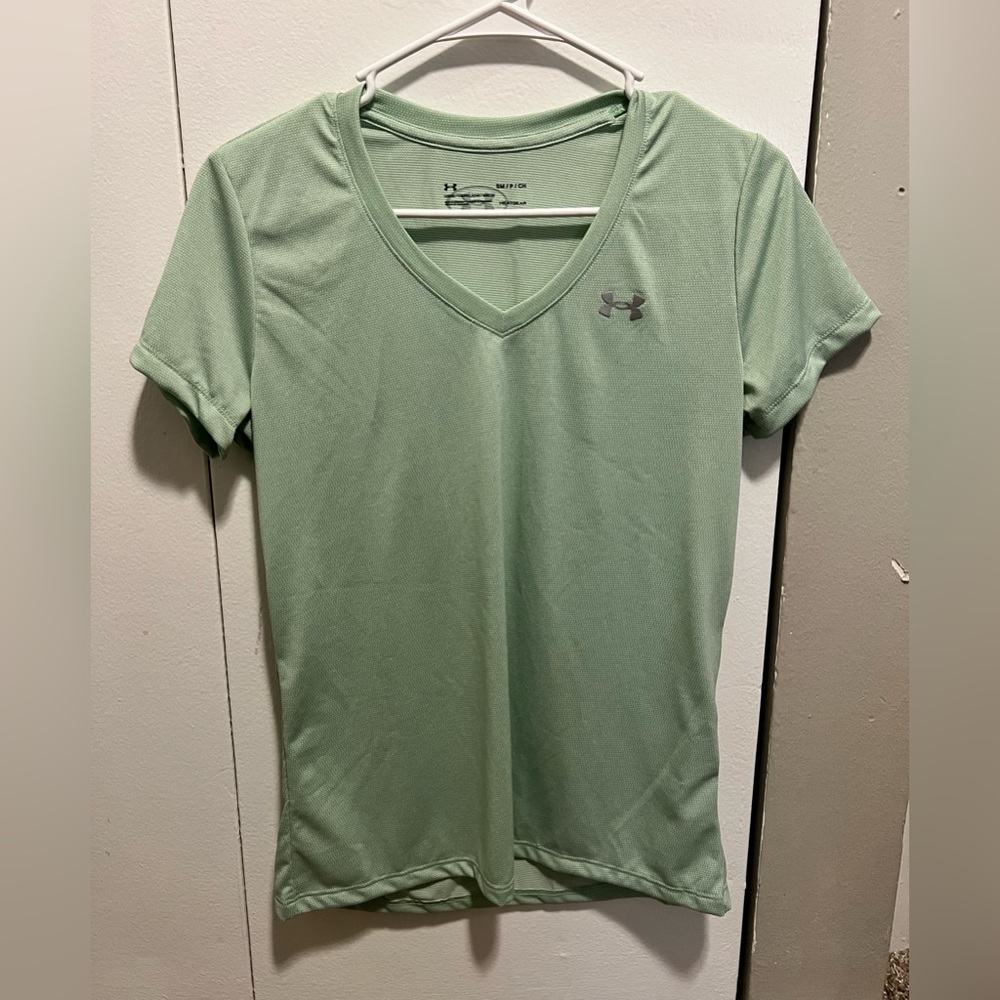 Under Armour Women’s Athletic Top